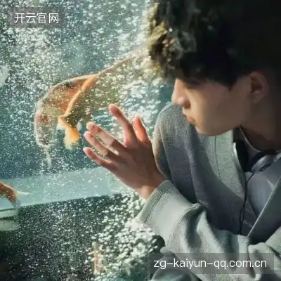 郦能墨